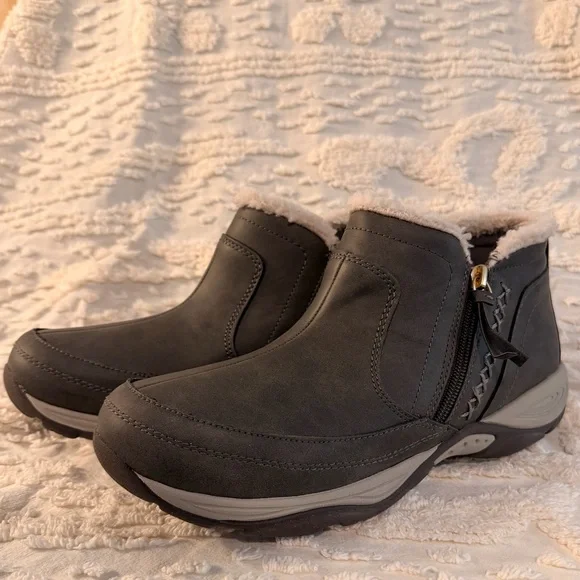 Easy Spirit Charcoal Winter Boots #496 - Picture 3 of 4